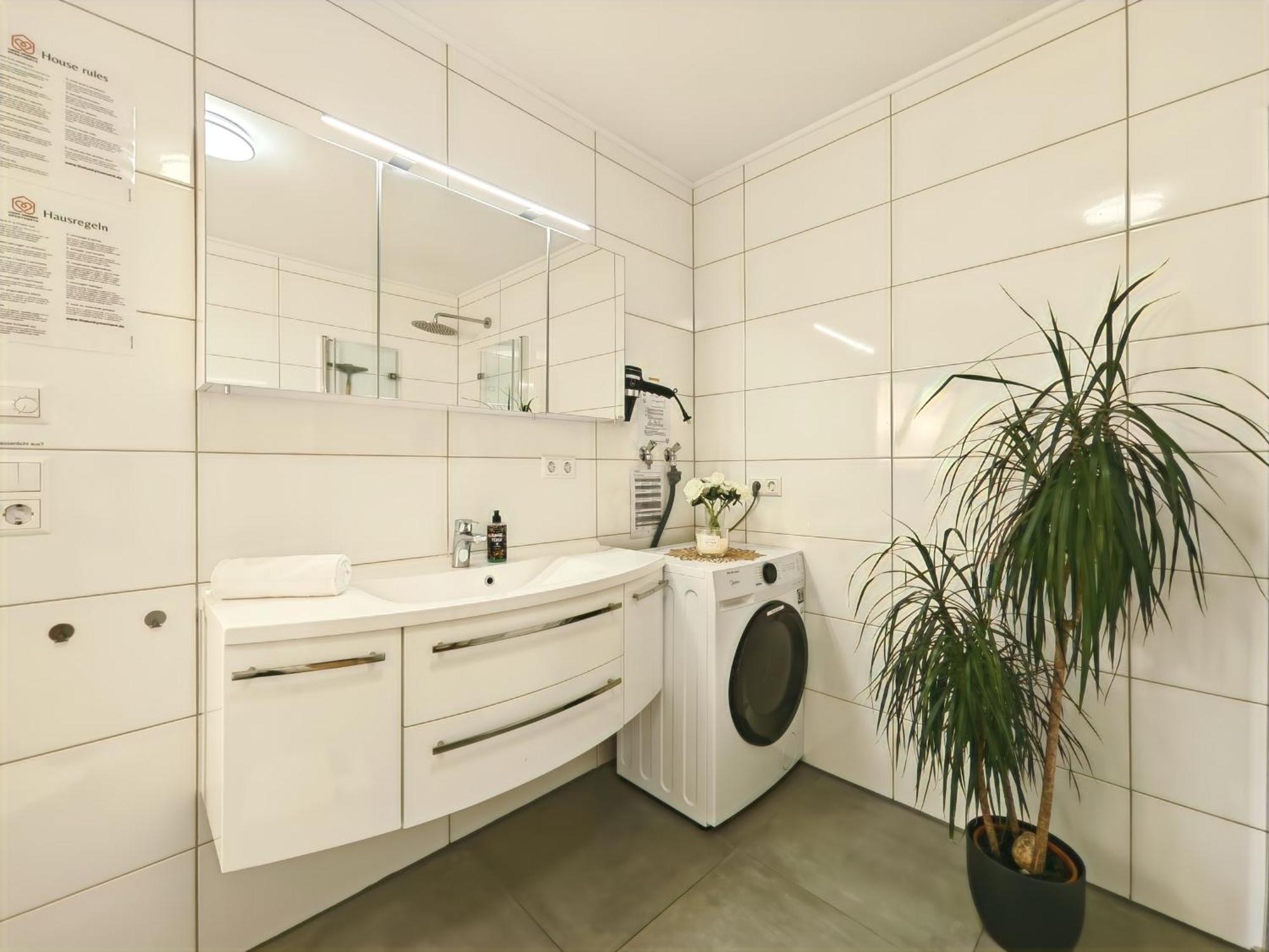 Kaiserin Sisi Fuer Bis Zu 6 - Arbeitsplatz, Badewanne, Parkplatz, Waschmaschine Dinkelsbühl Exteriér fotografie